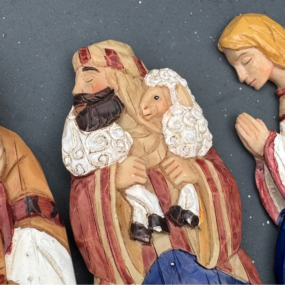 VTG Christmas Nativity Hand Painted Hinged Fence Intricate Carved Detail